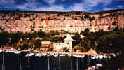 calanque.jpg (213387 octets)